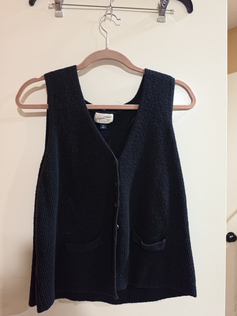 Universal Thread Black Knit Button-Front Vest